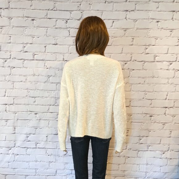 H&M, Ivory coloured open knit cozy sweater - Picture 9 of 11